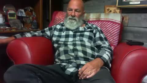 Snapshot of bbwlvr16 chatting on October 4, 8:29 pm bbwlvr16 online show from October 4, 8:29 pm