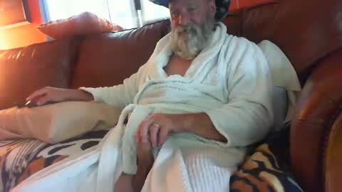 Snapshot of bbwlvr16 chatting on October 24, 9:00 pm bbwlvr16 online show from October 24, 9:00 pm