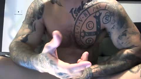 Snapshot of bby044 chatting on December 8, 9:57 am bby044 online show from December 8, 9:57 am