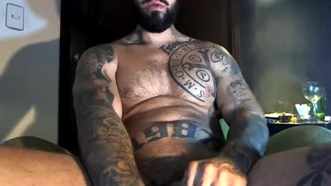 Snapshot of bby044 chatting on February 4, 11:05 am bby044 online show from February 4, 11:05 am