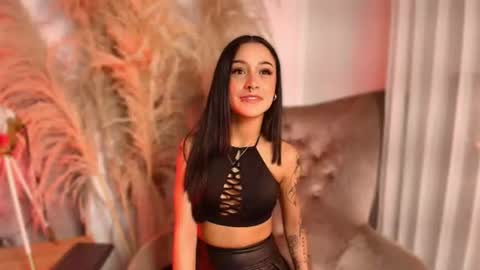 Snapshot of bby_izzy chatting on July 16, 12:00 pm Bby online show from July 16, 12:00 pm