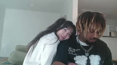 bby_julesss online show from December 15, 2:43 pm