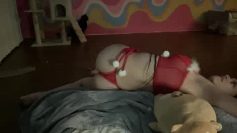 Snapshot of bbyangelyoga chatting on December 12, 11:14 pm bbyangelyoga online show from December 12, 11:14 pm