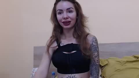 Snapshot of bbymelissa chatting on October 16, 7:53 am Melissa online show from October 16, 7:53 am