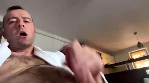 Snapshot of bdrvmark21 chatting on October 23, 1:54 pm bdrvmark21 online show from October 23, 1:54 pm