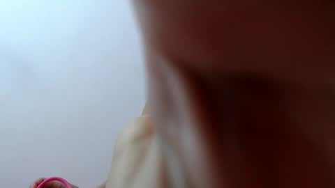 rever online show from February 25, 2:43 am