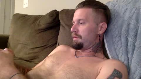 Snapshot of bdv1991 chatting on July 7, 7:23 am bdv1991 online show from July 7, 7:23 am