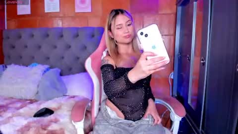 Kim . online show from June 16, 9:50 pm