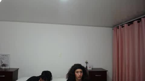 Sara  Juan online show from December 3, 2:30 am