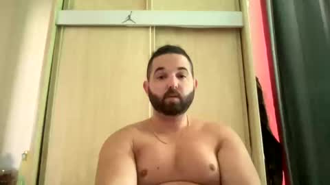 Snapshot of beachboyhardonyou chatting on December 17, 9:50 am beachboyhardonyou online show from December 17, 9:50 am