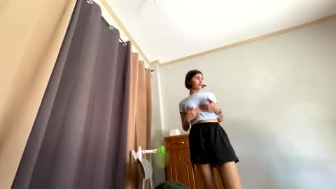 Miss B online show from October 19, 3:40 am