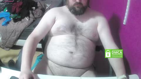 bear282667 online show from April 10, 10:42 am