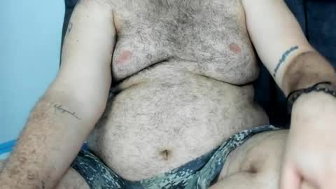 bigbearr online show from April 4, 8:50 pm