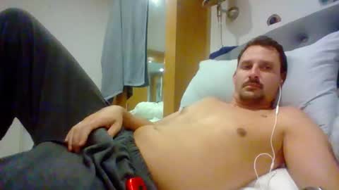 bearboudior online show from April 9, 12:10 pm