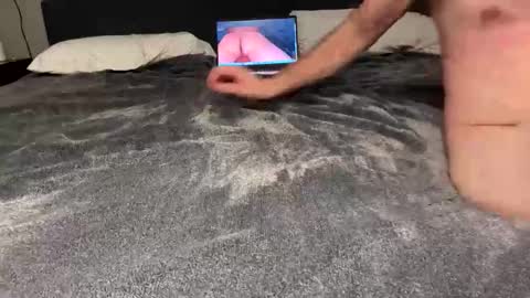 beard_papa online show from November 16, 5:13 am