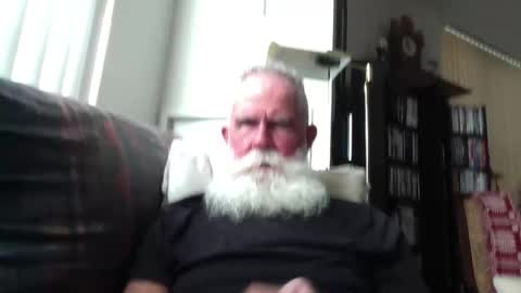 beardbushy online show from September 20, 3:57 pm