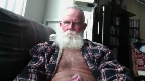 beardbushy online show from November 9, 7:23 pm