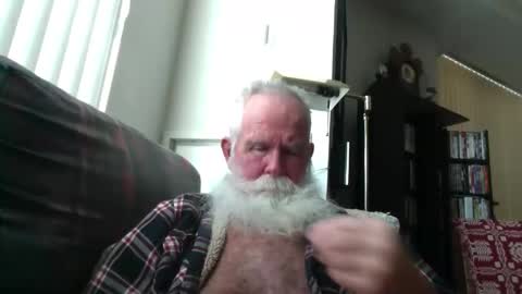 beardbushy online show from February 13, 5:20 pm