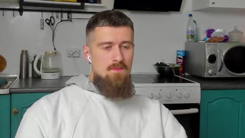 Zeus online show from October 10, 9:25 pm