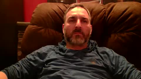 beardedambition online show from March 8, 2:04 am