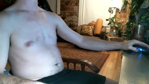 beardie89 online show from October 5, 10:46 am