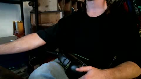 beardie89 online show from October 12, 7:18 am