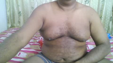 Snapshot of beargryzzly chatting on December 18, 3:15 am Grizzly online show from December 18, 3:15 am