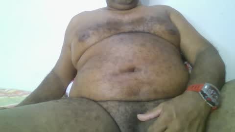 Snapshot of beargryzzly chatting on January 28, 8:25 am Grizzly online show from January 28, 8:25 am