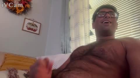 Snapshot of beastandbeauty0313 chatting on October 21, 3:24 pm Beastandbeauty0313 online show from October 21, 3:24 pm