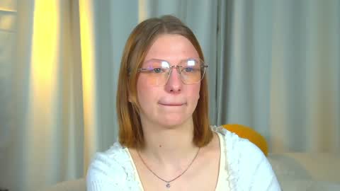 Beatrice online show from March 29, 6:24 am