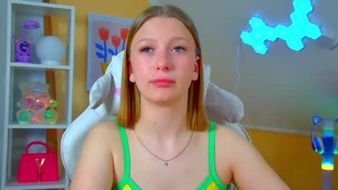 Beatrice online show from April 21, 6:34 pm