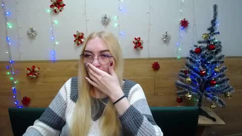 Snapshot of beatriceflyy chatting on December 29, 10:23 am BeatriceFlyy online show from December 29, 10:23 am