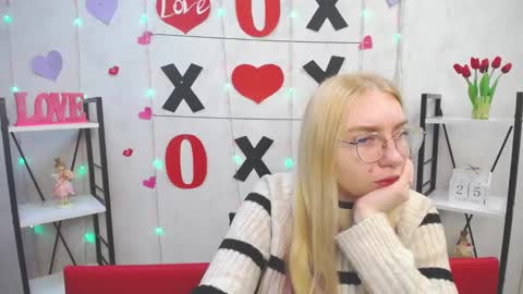 Snapshot of beatriceflyy chatting on February 25, 6:14 am BeatriceFlyy online show from February 25, 6:14 am