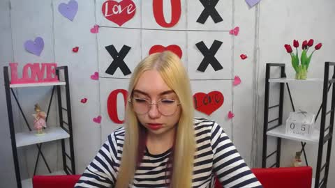 Snapshot of beatriceflyy chatting on March 5, 1:17 pm BeatriceFlyy online show from March 5, 1:17 pm