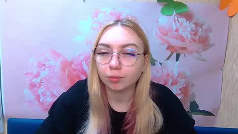 Snapshot of beatriceflyy chatting on September 30, 11:26 am BeatriceFlyy online show from September 30, 11:26 am