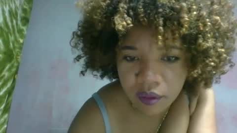 beatriicee online show from May 7, 6:41 am