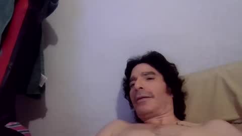 Snapshot of beautifukk chatting on January 5, 4:47 am beautifukk online show from January 5, 4:47 am