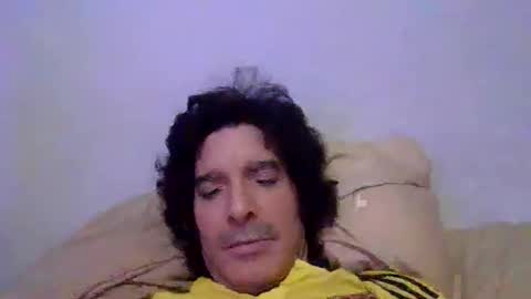 Snapshot of beautifukk chatting on January 12, 1:53 am beautifukk online show from January 12, 1:53 am