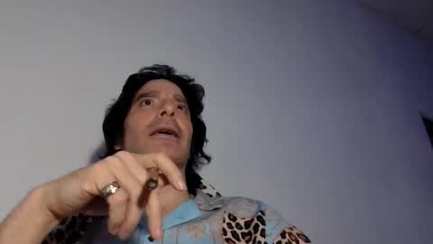 Snapshot of beautifukk chatting on January 15, 2:27 am beautifukk online show from January 15, 2:27 am