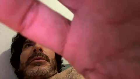 Snapshot of beautifukk chatting on October 26, 8:09 am beautifukk online show from October 26, 8:09 am