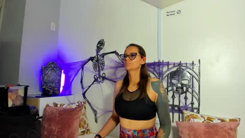 Snapshot of beautifull_wild_girl chatting on October 20, 7:14 pm maria online show from October 20, 7:14 pm