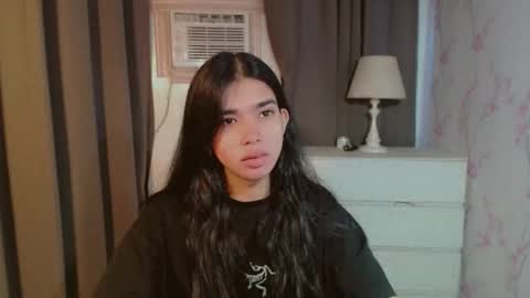 TRIXIE online show from April 13, 2:17 am