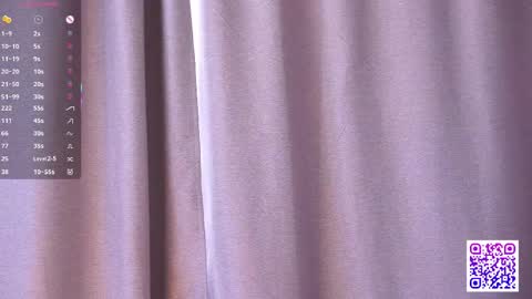 Polly  online show from March 31, 6:47 am