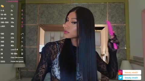 Snapshot of beauty_nina chatting on June 7, 1:59 pm beauty_nina online show from June 7, 1:59 pm