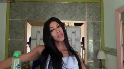 Snapshot of beauty_nina chatting on July 4, 9:10 pm beauty_nina online show from July 4, 9:10 pm