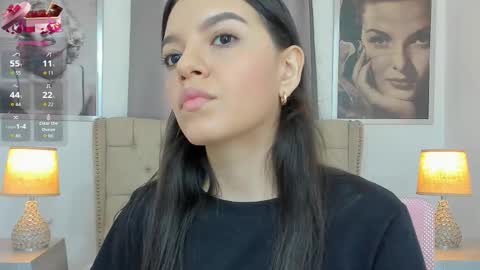 Snapshot of beautyari_ chatting on September 11, 12:16 pm Ariana Reyes online show from September 11, 12:16 pm