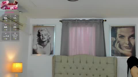 Snapshot of beautyari_ chatting on September 25, 1:04 pm Ariana Reyes online show from September 25, 1:04 pm