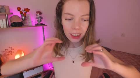 Eliise online show from March 10, 9:21 am