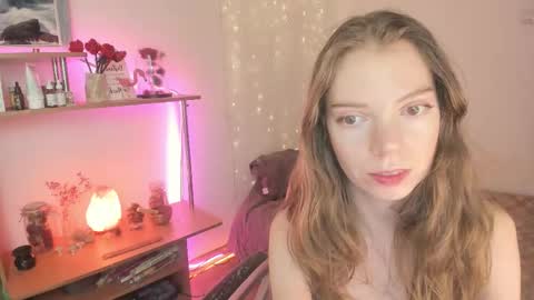 Eliise online show from February 13, 2:02 pm