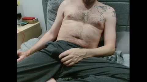 BeautysBrit online show from April 3, 9:02 pm